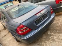A picture of E200 Benz tokunbo