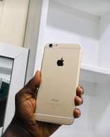 A picture of Iphone 6plus storage16 bh100
