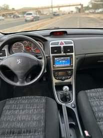 A picture of Direct Belgium 2004 Peugeot 307 Manual Transmission Original duty Normal