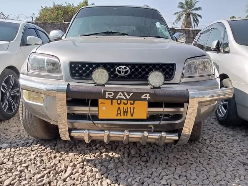 A picture of Rava 4 milion 5 8 Ipo mwanza Automatic Engine safi