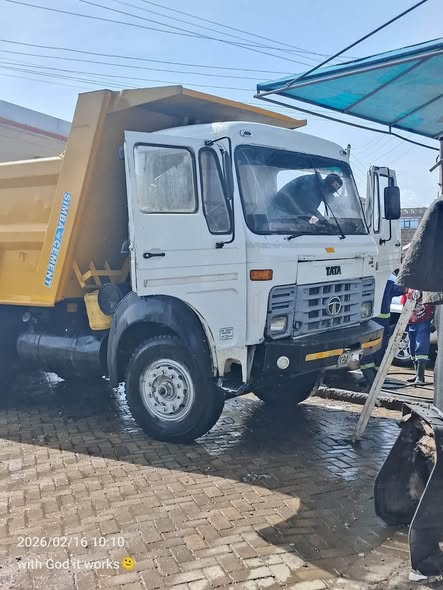 tata truck