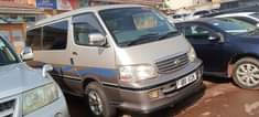 A picture of TOYOTA HIACE SUPERCUSTOM 2000