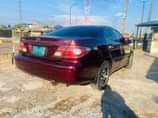 A picture of Lexus Es330