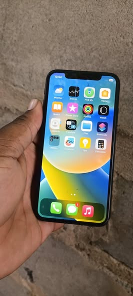 A picture of Iphone x