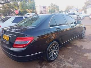 classifieds/cars mercedes