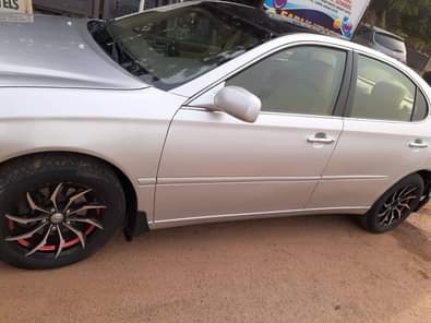 A picture of 7 months used and baked on first body Lexus ES