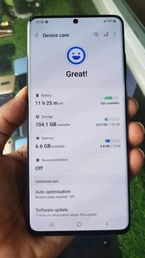 A picture of Samsung Galaxy S20 plus