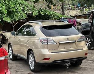 A picture of Lexus RX350 2010