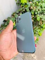 A picture of IPHONE 11 PRO MAX 64GB BEI KITONGA