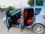 A picture of TOYOTA RACTIS