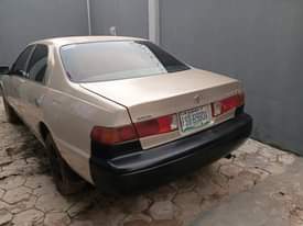 A picture of Toyota Camry drop light