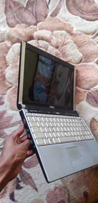 A picture of Dell xps M1330