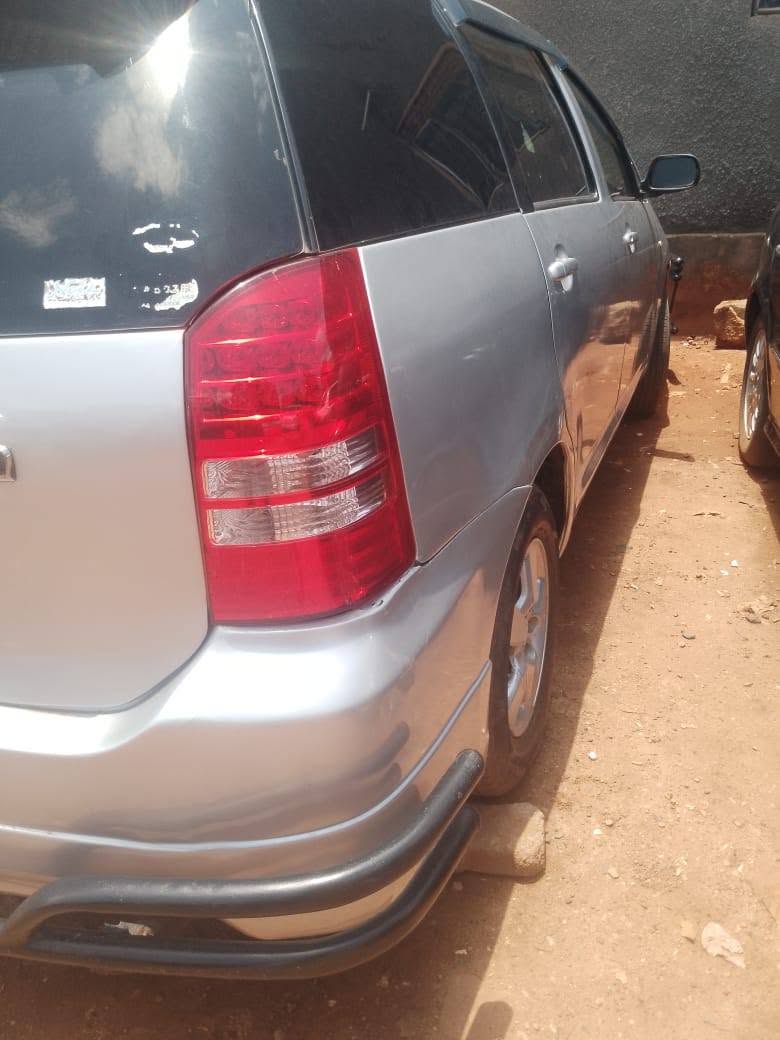 A picture of Toyota wish