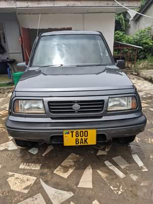 suzuki escudo