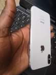A picture of Iphone x Price 329 000