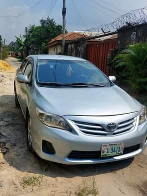 A picture of EXTREMELY CLEAN TOYOTA COROLLA 2010 MODEL Super sound engine Gear