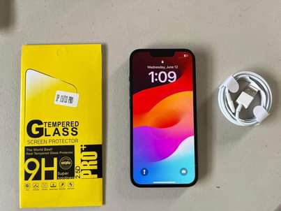 iPhone M.