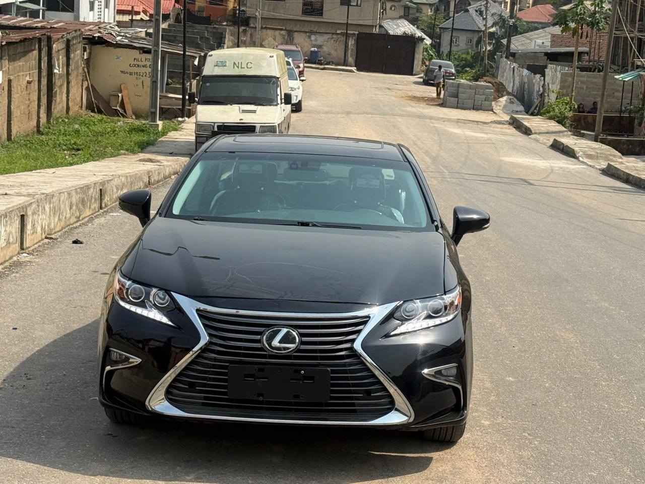 A picture of Foreign used 2013Lexus ES350