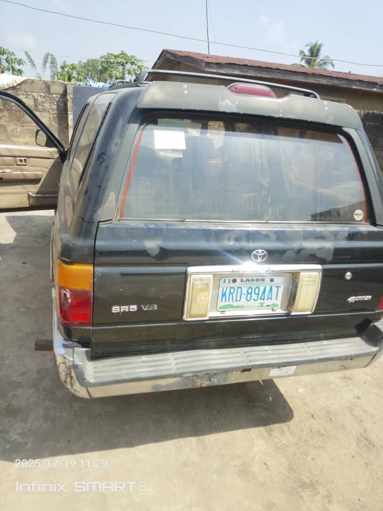 A picture of Toyota 4Runner