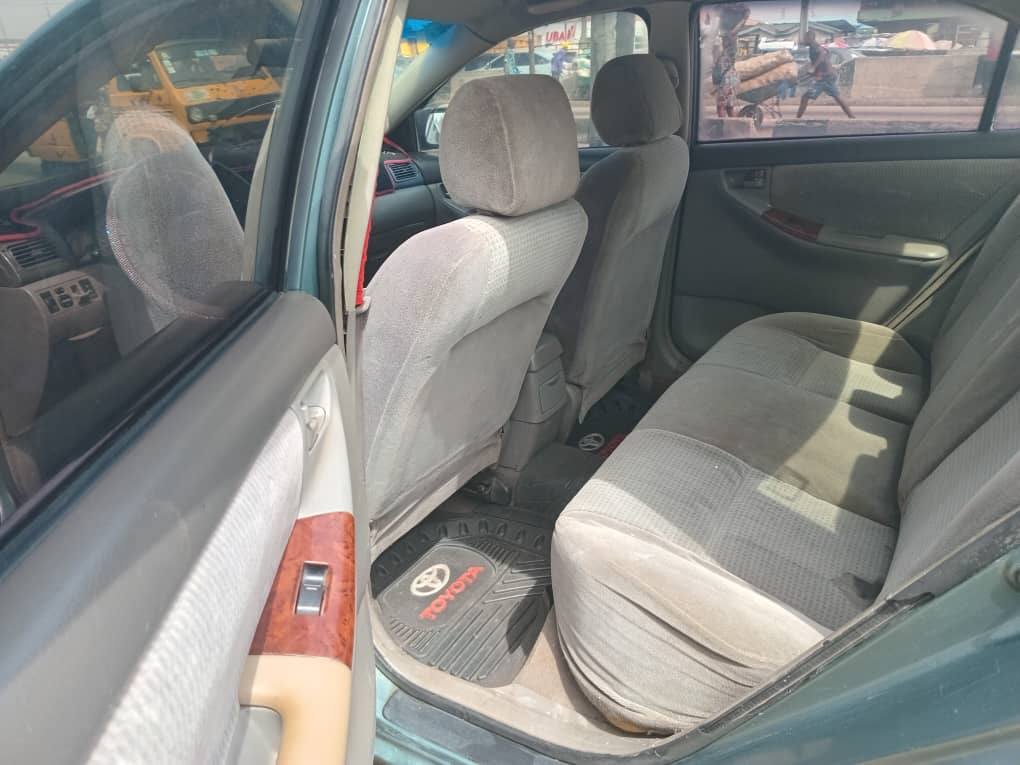 A picture of Toyota corolla 2006model dealer deal