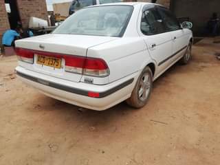 used nissan sunny