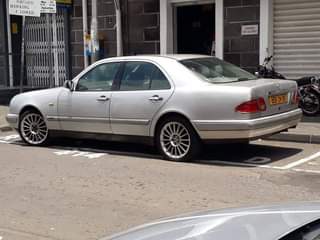 benz e200