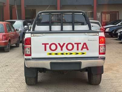 A picture of Foreign used 2014 Toyota Manual Hilux