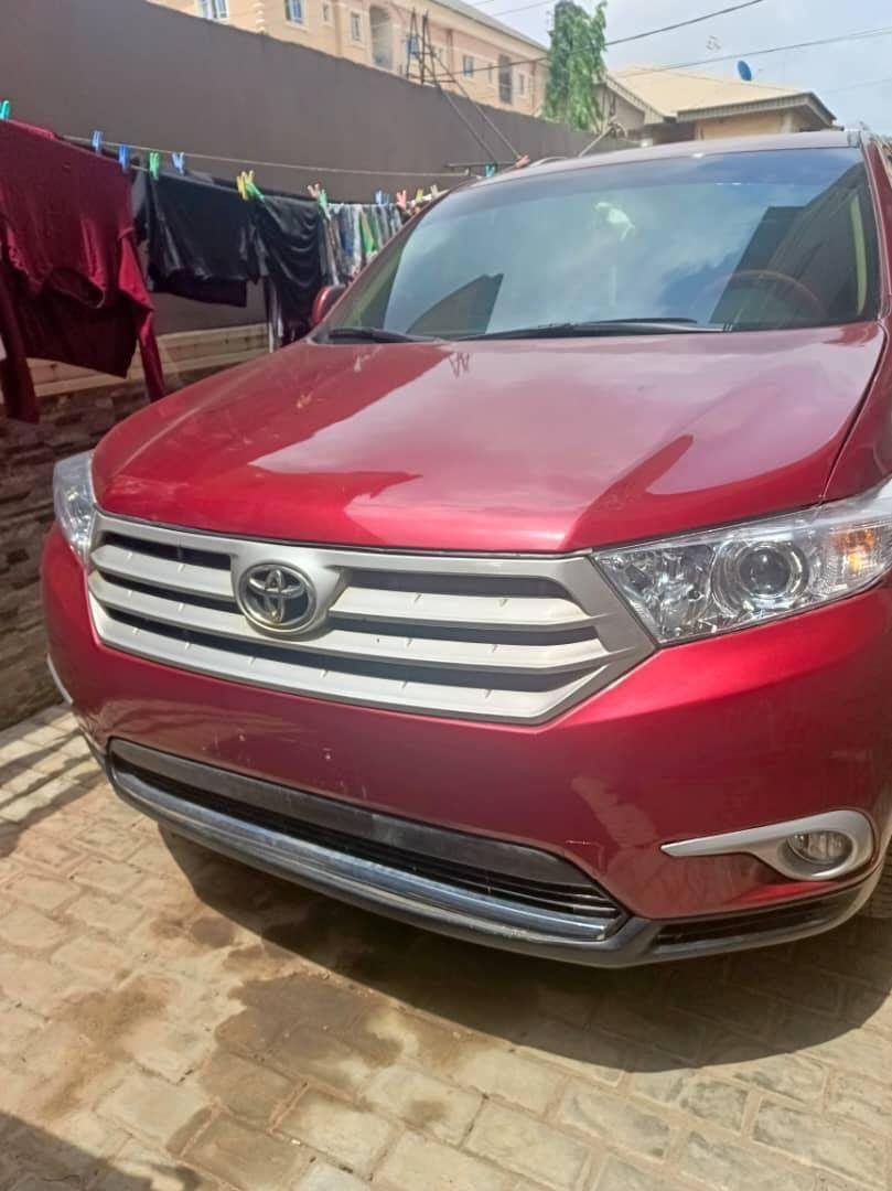 A picture of Toyota Highlander 2012 tokunbo standard