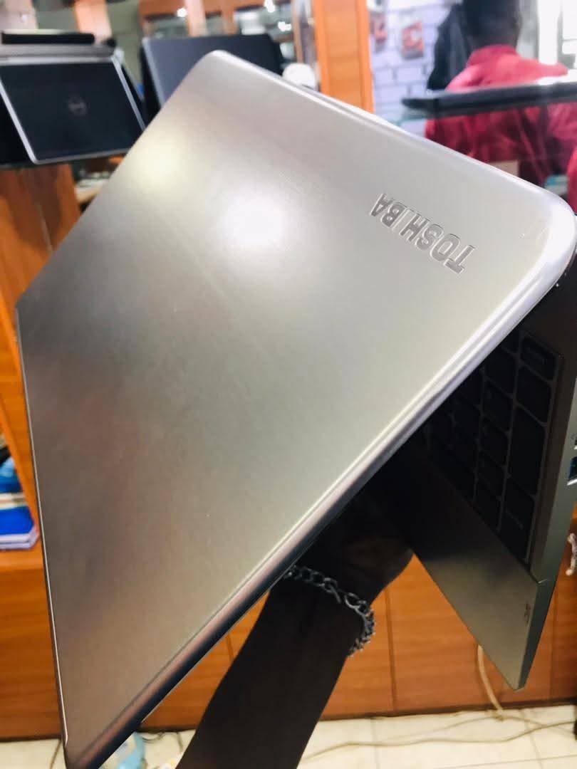 A picture of Toshiba i3 slim laptop