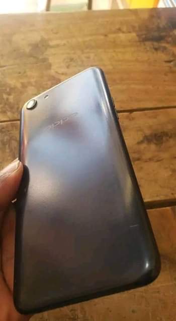 oppo a83