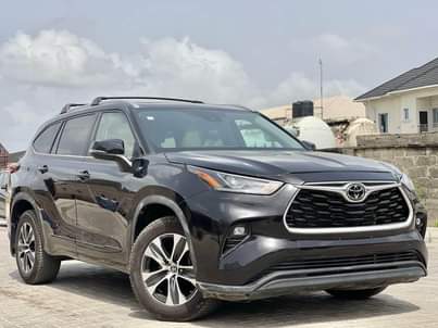 A picture of Foreign used 2022 model TOYOTA Highlander XLE Price 58M Location