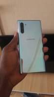 A picture of Samsung note 10 5G