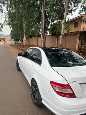 A picture of Neatly used Mercedes Benz C300 Awka First body paint Absolutely