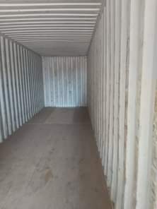A picture of CONTAINERS FOR SALE CALL 0751604754