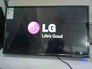A picture of LG 32 inches digital