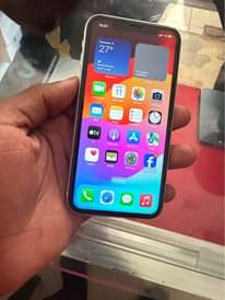 A picture of iPhone XR 128GB