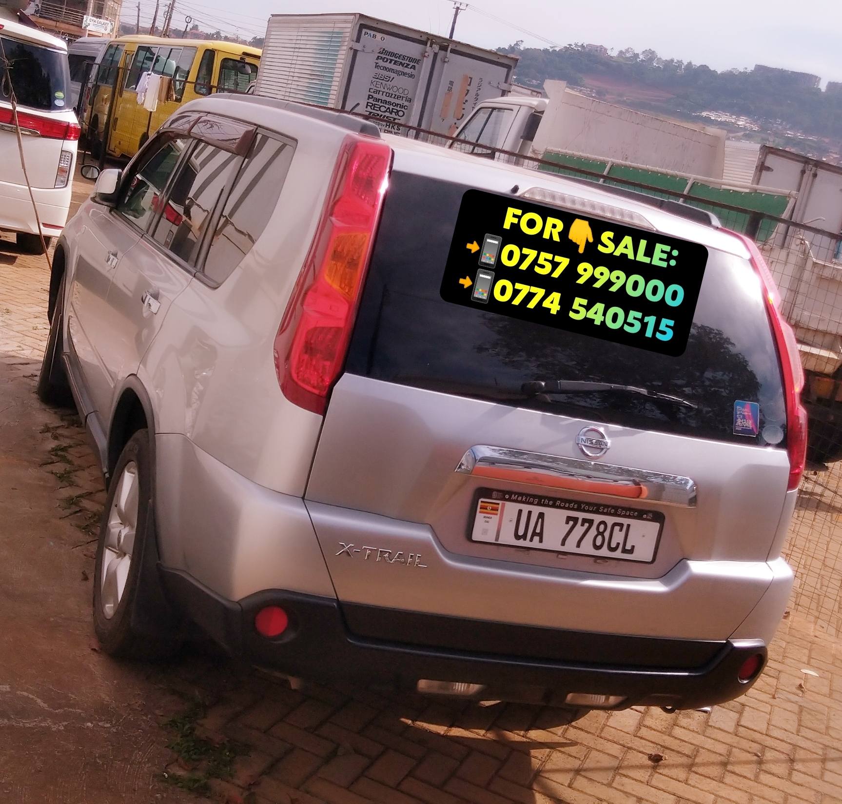 A picture of QUICK SALE NISSAN X TRAIL _ 2012_ NEW. JUST CALL