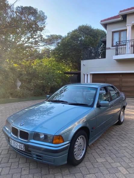 bmw 318i