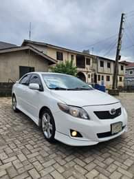 A picture of DIRECT TOKUNBO 2009 TOYOTA COROLLA XSR Full Option Reverse Camera