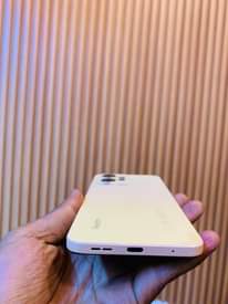 A picture of Redmi note 12
