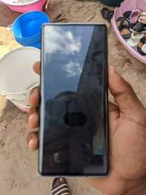 A picture of AQOUS R6 GB 128 RAM 8 cm ipo good kil