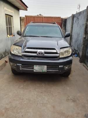 A picture of TOYOTA 4RUNNER NIGERIA USED
