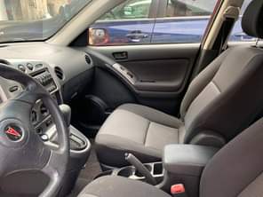 A picture of Clean 2009 Pontiac Vibe with excellent engine factory fitted A