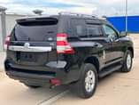 A picture of TOYOTA LANDCRUISER ORASO 2015