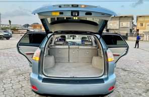 A picture of SWEET CAR FOR CRUISE DON LAND OOO LEXUS RX350 2008