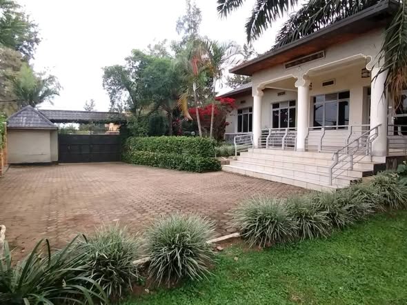 A picture of Iyinzu iragurishwa KIMIRONKO KIBAGABAGA
