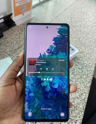 A picture of Samsung Galaxy s20fe