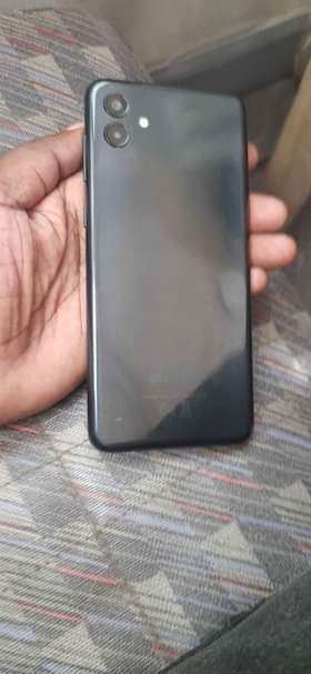 A picture of Samsung A04
