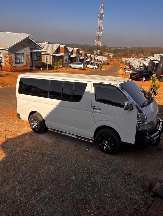 used toyota hiace