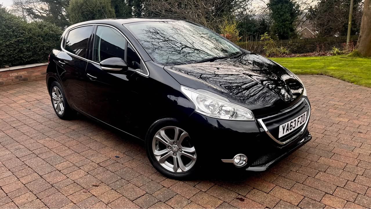 peugeot 208